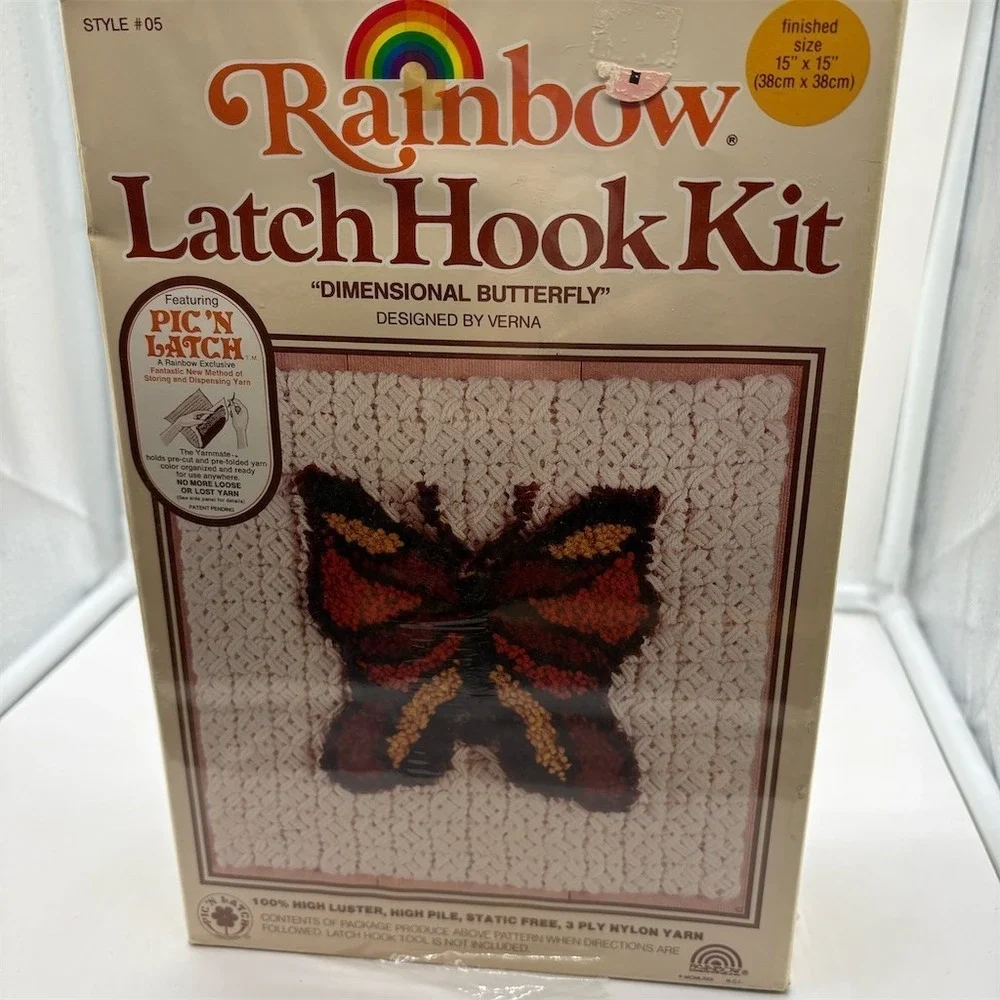 SEALED Caron WonderArt Latch Hook Kit Dimensional Butterfly 15x15 Vintage NOS